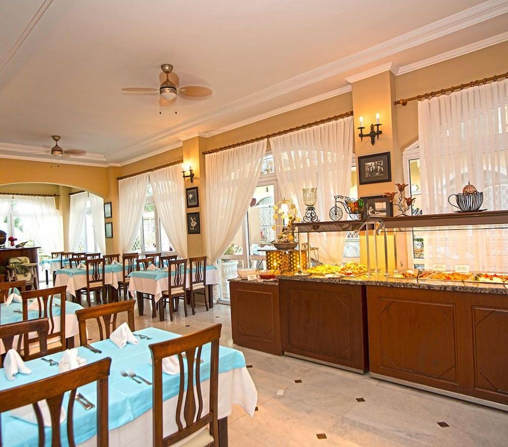 Hotel Sinatra Kemer Buitenkant foto