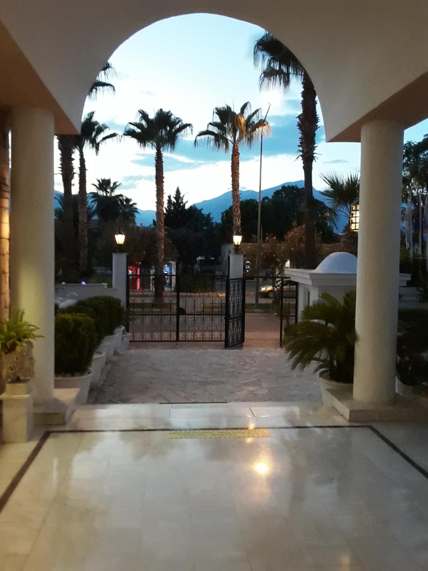Hotel Sinatra Kemer Buitenkant foto